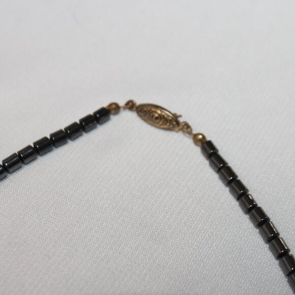 Vintage Natural Hematite Graduated Bar Necklace, 24 Inch Length - Picture 9 of 11